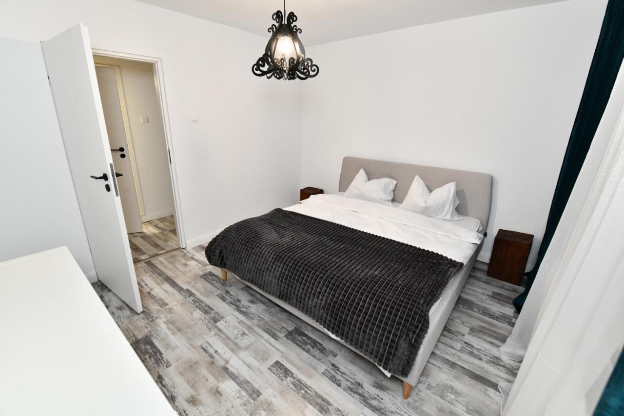 Апартаменти Transilvania Apartament Бухарест Екстер'єр фото