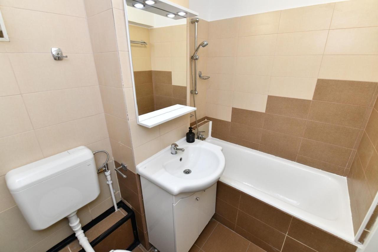 Апартаменти Transilvania Apartament Бухарест Екстер'єр фото